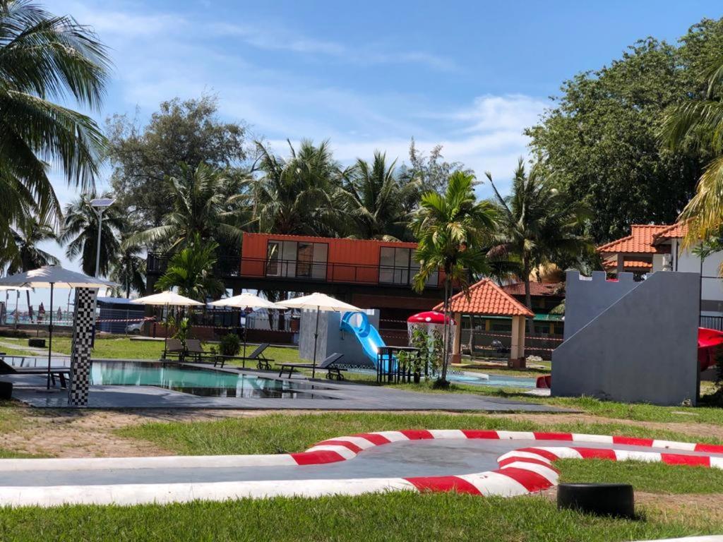 Hype Motorsports Hotel Port Dickson Exterior foto