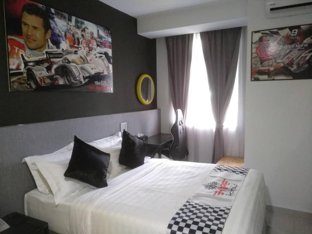 Hype Motorsports Hotel Port Dickson Exterior foto