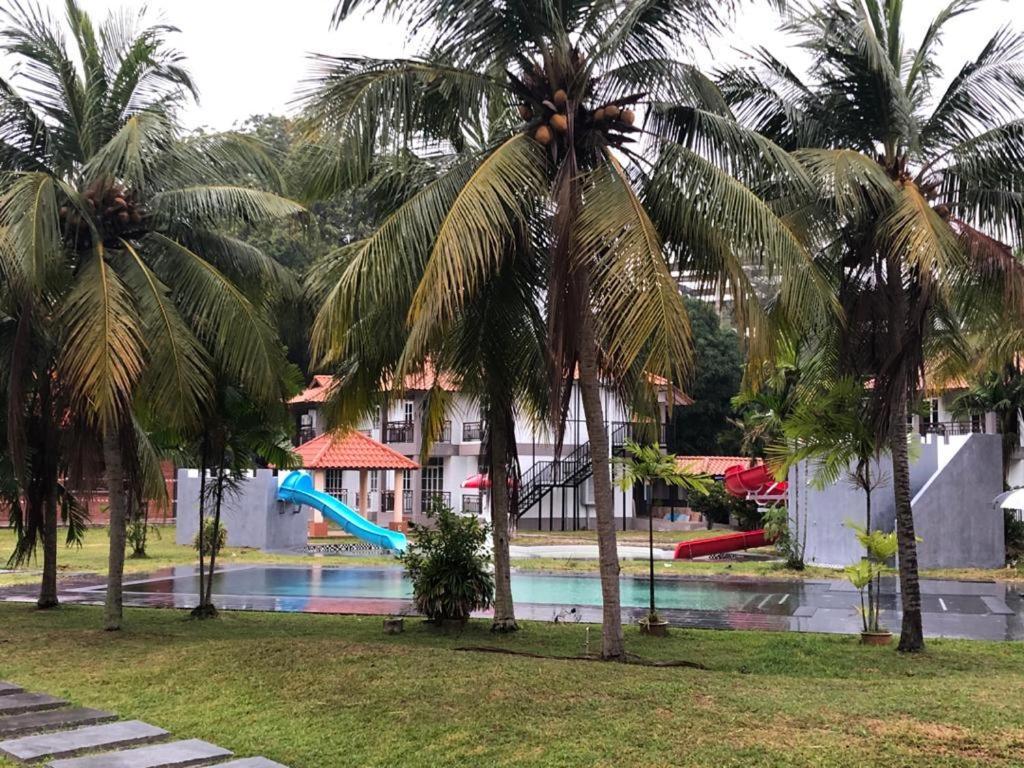 Hype Motorsports Hotel Port Dickson Exterior foto